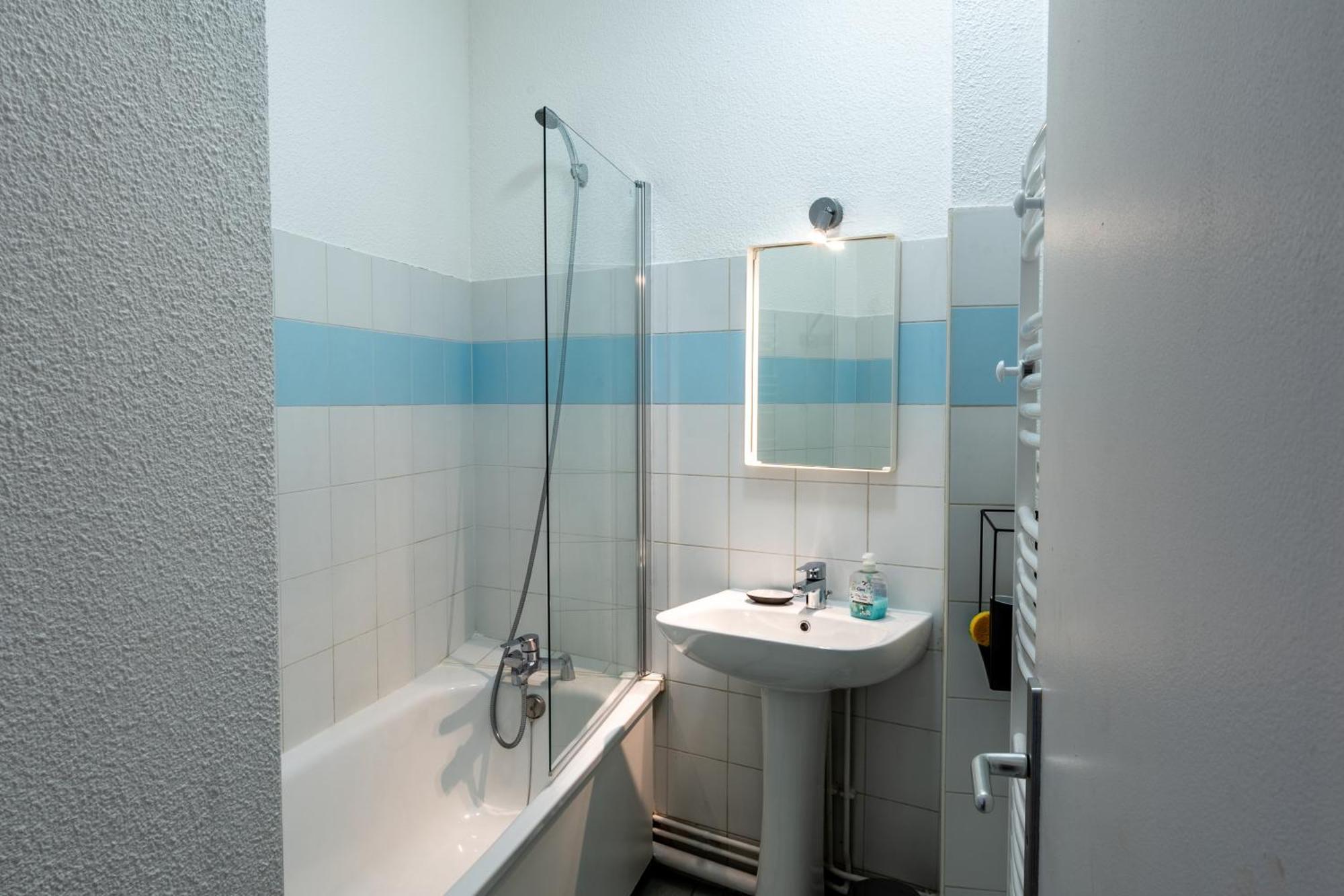 Residence Serenity - Hyper Centre - Bagagerie Lourdes Kamer foto